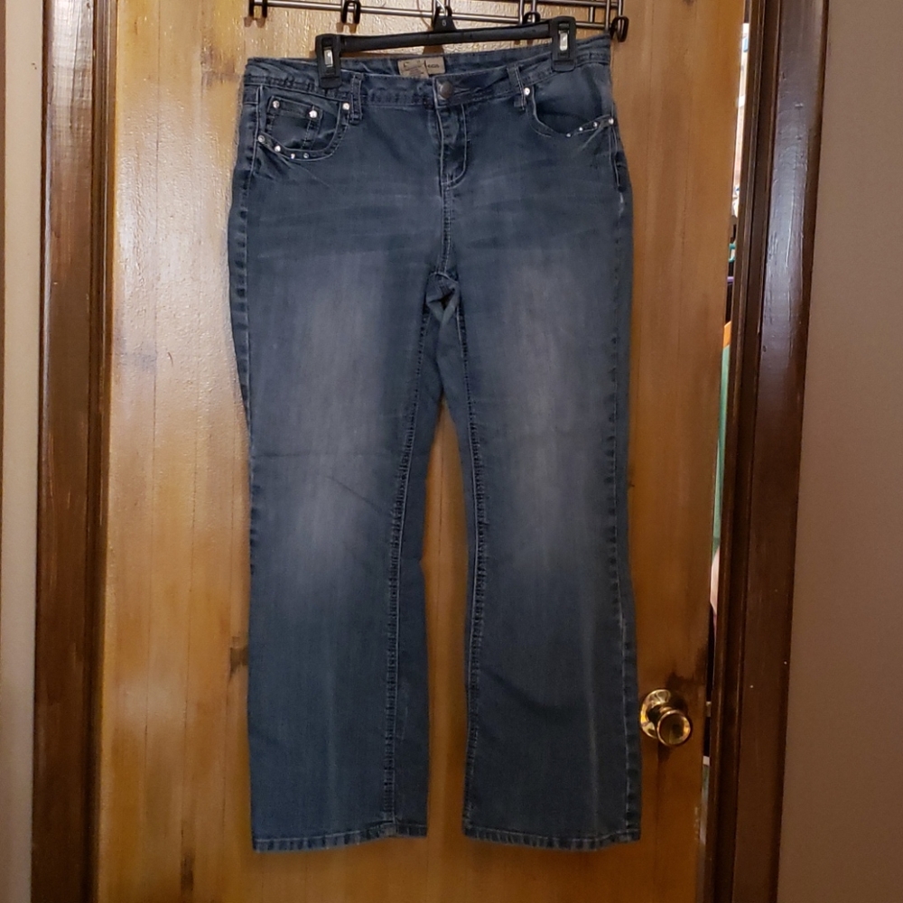 Earl Jeans